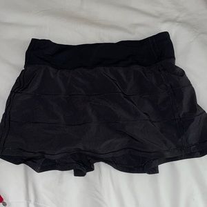 Lulu tennis skirt